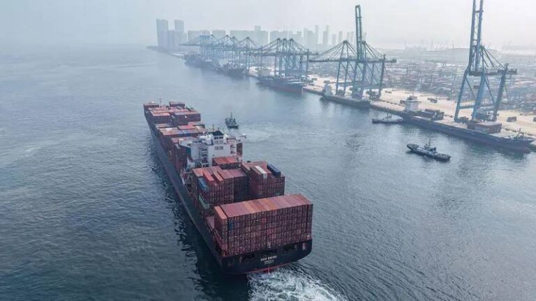 abd cin gumruk vergisi anlasmasi bitmesine saatler kala 90 gun daha uzatildi KwplCBrD