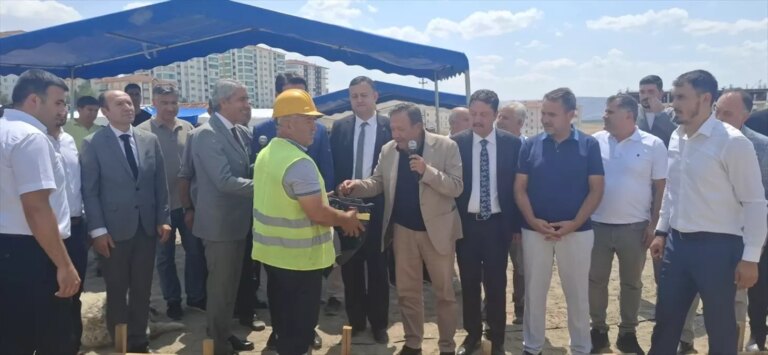 beypazari kaymakami unal coskun sehit ailesine ziyarette bulundu SzBktmdj