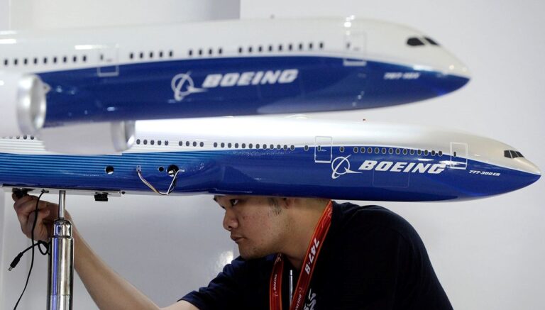 boeingte buyukgrev basladi 3 bin isci is birakti Wdf2CyiZ