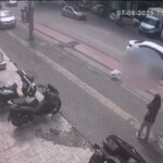 bursada marketten donerken otomobil carpti kdl35gSP