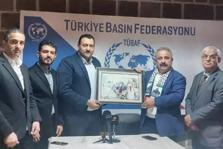 filistinli gazetecilerden turk medyasina cagri haberler kesilirse gazze halki bir kez daha olur Vy63a3IC