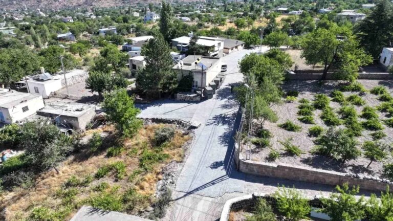 hacilarda modern altyapi calismalari devam ediyor CqJsBG2G