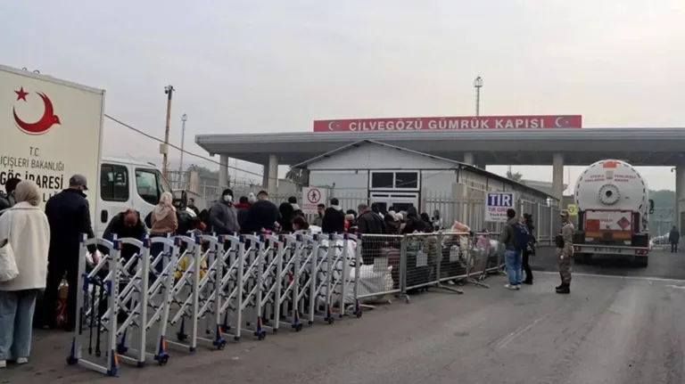 icisleri bakanligi duyurdu baris pinari harek t bolgesi haric suriyeye pasaportla giris cikis basladi bjuyYzMZ