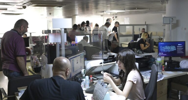 nufus mudurlukleri tika basa doldu uc kez uzatilmisti yarin son gun aLZIiFUa