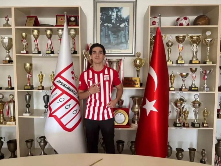 ayvalikgucu efe sayhani transfer etti 936qEq9A