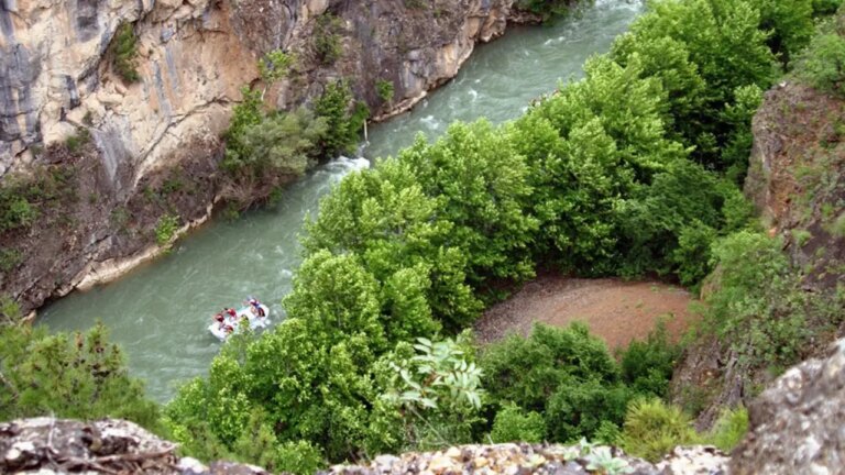 chpden zamanti irmagi icin 3 ayri soru onergesi uzunyayla kuraklik ve ekolojik cokusle karsi karsiya JRCxZlDp