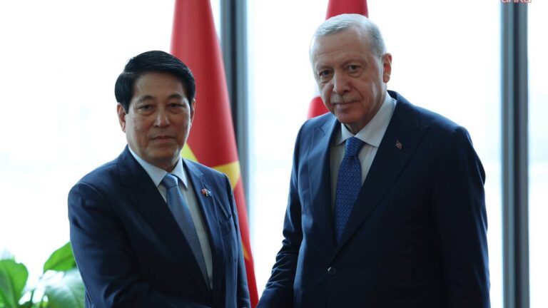 cumhurbaskani erdogan new yorkta vietnam devlet baskani cuong ile gorustu uUDryIET
