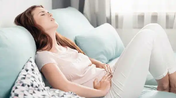 gecer diye dusunulen adet regl sancisi hastalik belirtisi sayilabilir kDFI15s5