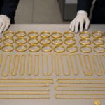 turkiyeden gelen yolcunun uzerinden milyonluk altin cikti 2wtVyw4C