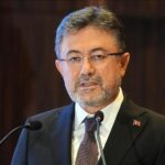 bakan yumakli temaslarda bulunmak uzere yarin cine gidecek 2wAsUK8Q.jpg