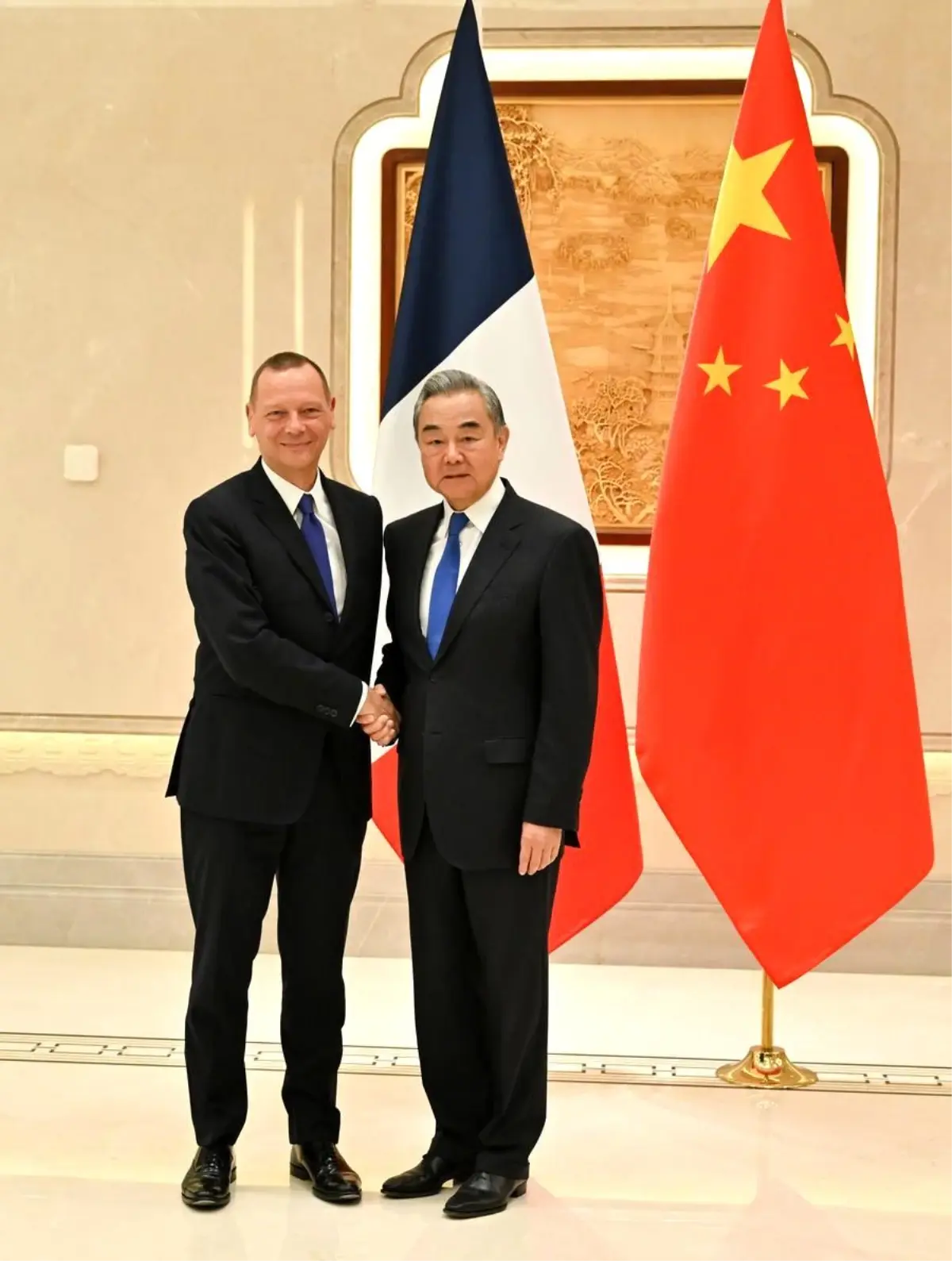 cin fransa iliskileri gucleniyor gTJImu5H.jpg