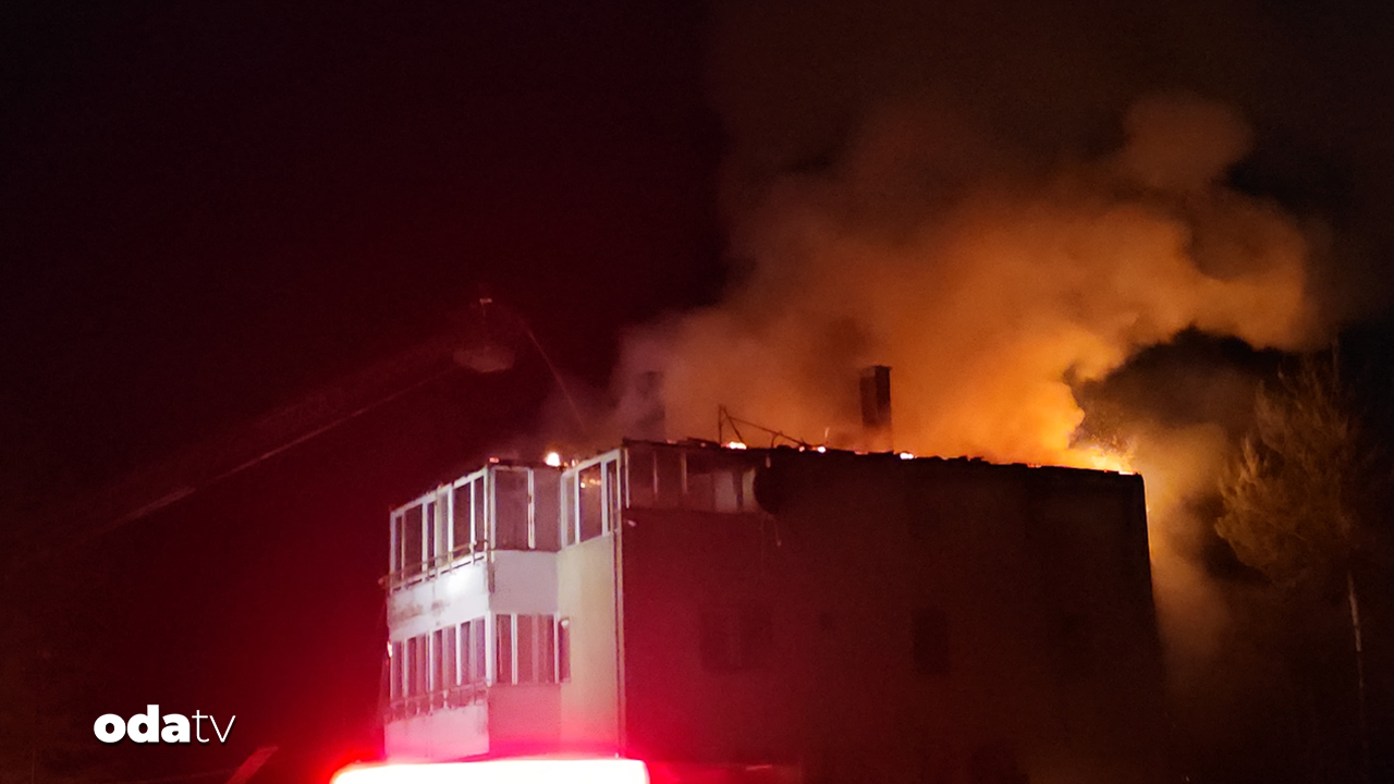 corumda bir eve yildirim dusmesi sonucu yangin cikti CIPvrg5r.png