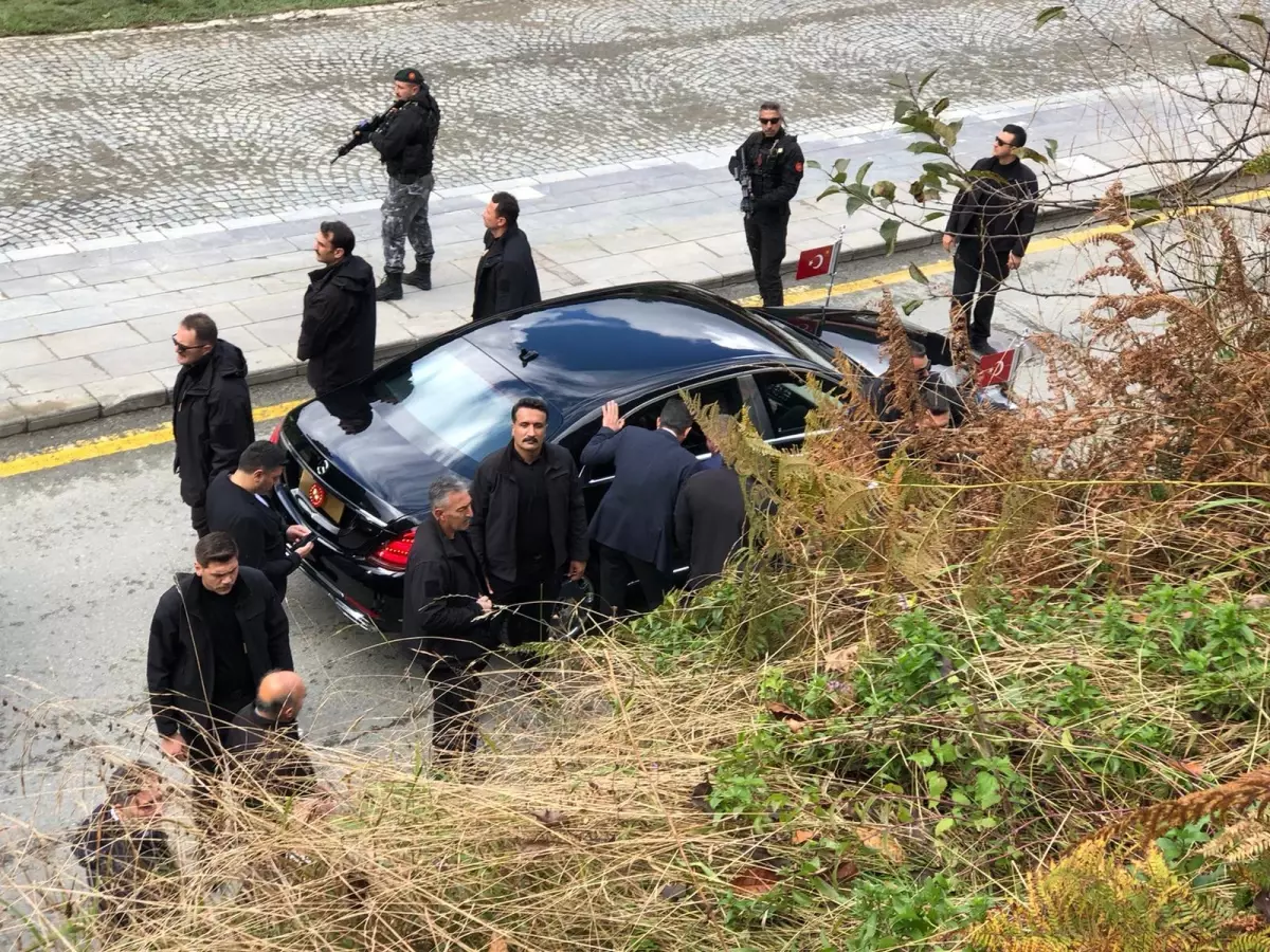 cumhurbaskani erdogan rizede sel yararlarini inceledi ve ayder yaylasini ziyaret etti ffdBmUI1