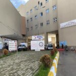 gaziemirde cami avlusunda birakilan bebek hastaneye kaldirildi j6Wgrp2Y.jpg