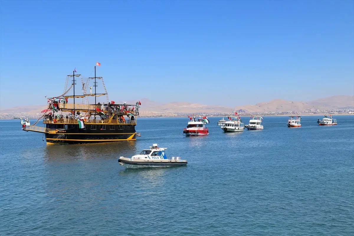 vanda gazze icin destek eylemi lgrciD2a