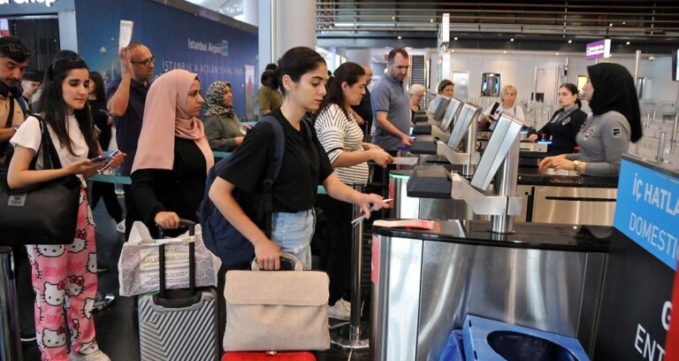 vize duvarlari yukseliyor hx9HlOzn.jpg