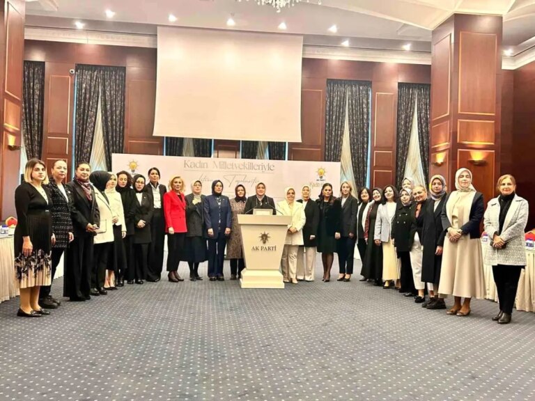 ak-parti-kadin-kollari-baskani-ercan-kadinlarin-ve-cocuklarin-maruz-kaldigi-siddete-karsi-uluslararasi-toplumu-acilen-harekete-gecmeye-cagiriyoruz-XlszF3Fv.jpg