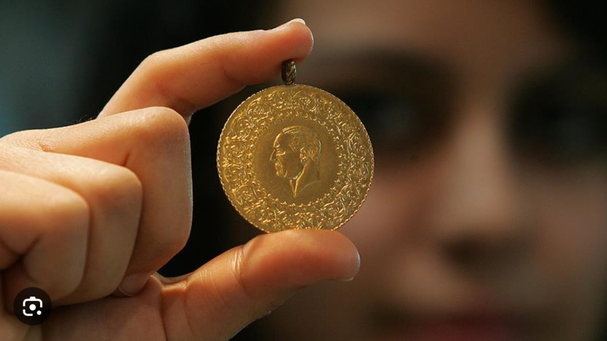 altinin-kilogram-fiyati-5-milyon-740-bin-liraya-yukseldi-gEffSTwZ.jpg
