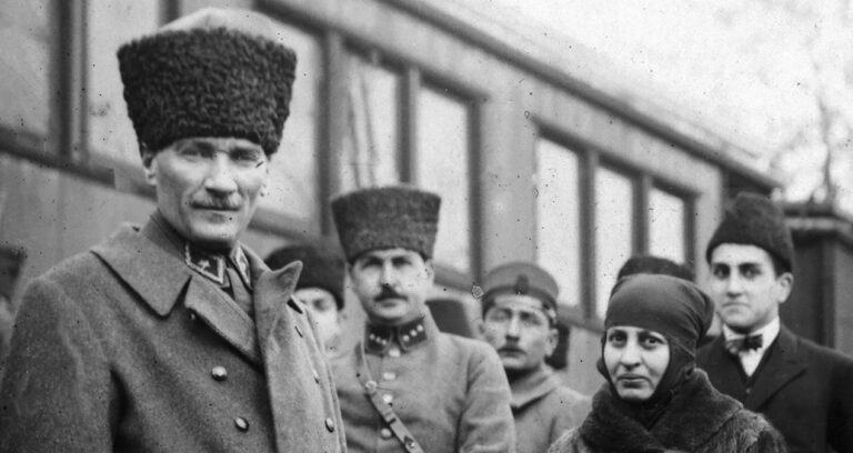 ataturk-bir-fikirdir-olmez-hafiza-10-kasim-ozel-bolumu-yPh9YKbw.jpg