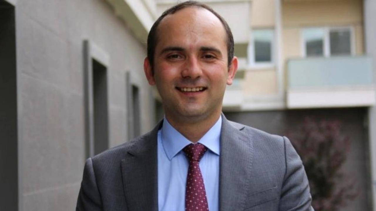 chpli sezgin tanrikulundan tayfun kahraman tepkisi yerel mahkeme suc isliyor Xm3laHeq.jpg