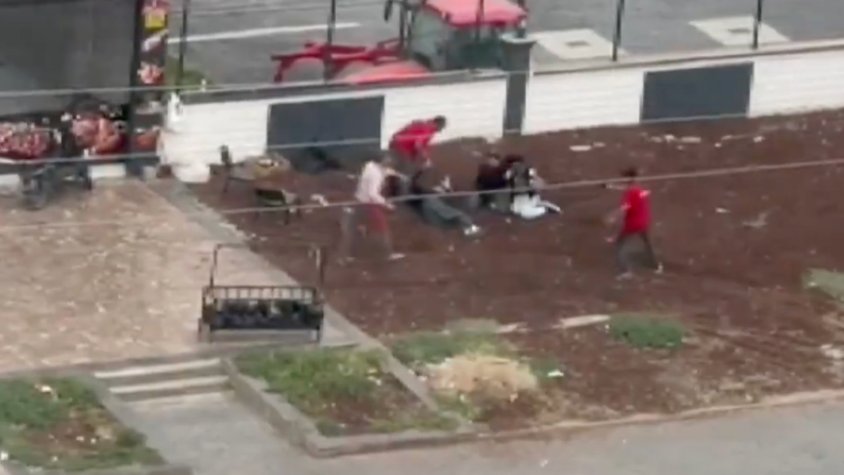 diyarbakirdaki kanli kavganin goruntuleri QYDu8NWV.jpg