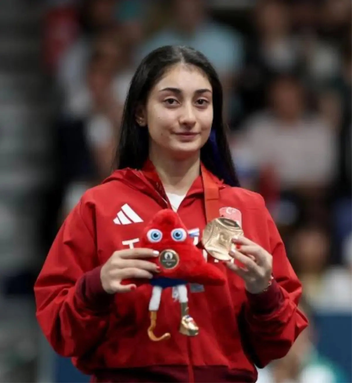 ebru acer virtus dunya masa tenisi sampiyonasinda gumus madalya kazandi yiNwUFSg.jpg