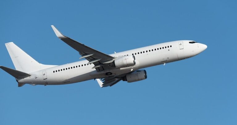 sekiz yillik ortaklik sona erdi hava yolu devi hisselerini satti JfTlJFHb.jpg