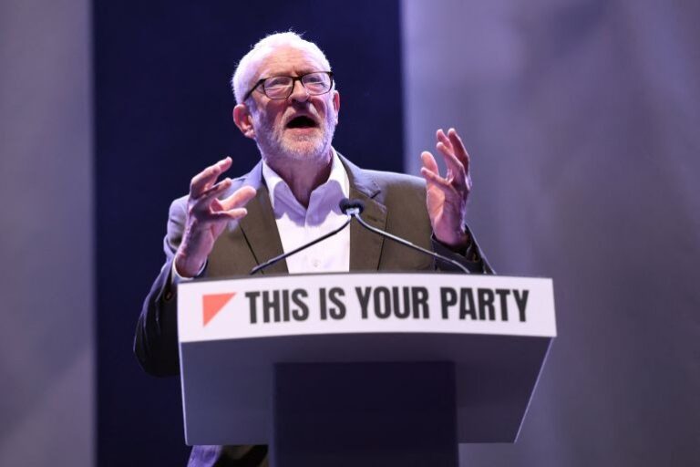 jeremy-corbyn-isci-partisine-alternatifle-geldi-BLMpVhwu.jpg