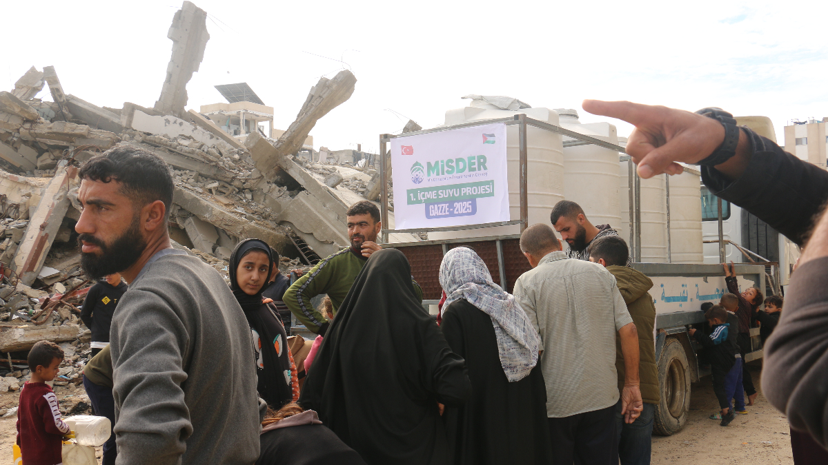 misder-ile-filistin-ve-afrikada-guvenilir-insani-yardim-calismalari-Jv33DqXV.jpg