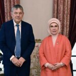 emine-erdogan-unrwa-genel-komiseri-philippe-lazzarini-ile-gorustu-rjpR7dTN.jpg