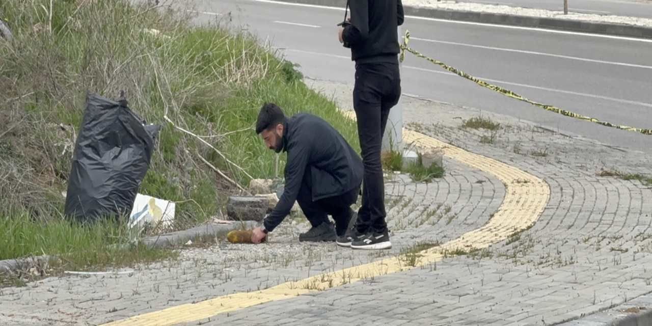 Sivas’ta Temizlik Görevlisi Yol Kenarında Boş Havan Topu Mermisi Buldu